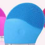 Rechargeable Silicone Facial Brush – hero